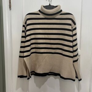 Toteme Women 'Signature Stripe' Sweater medium